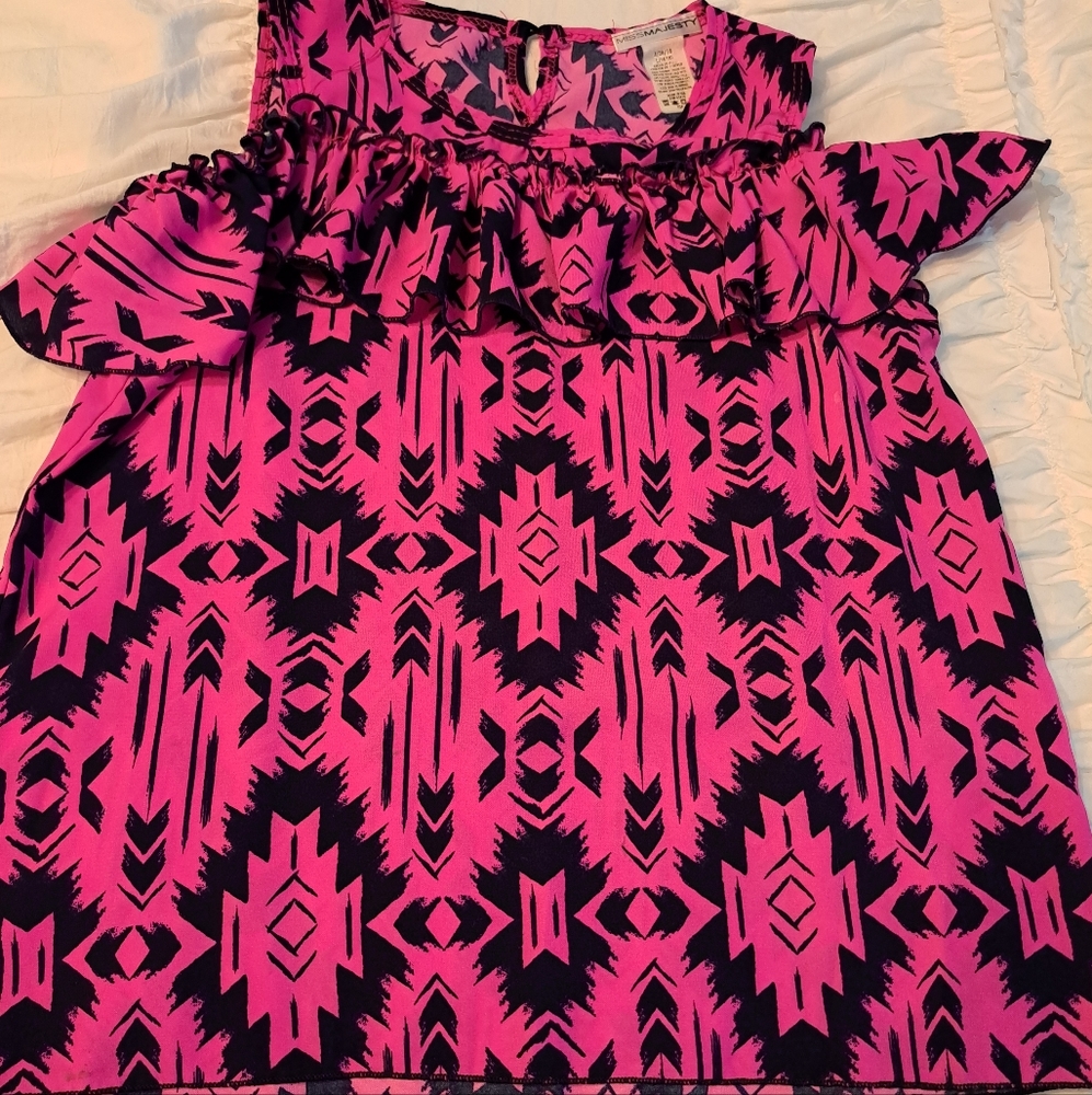 Girls Shirt Size Large 14/16 Miss Majesty Pink & Black ❤️😍
